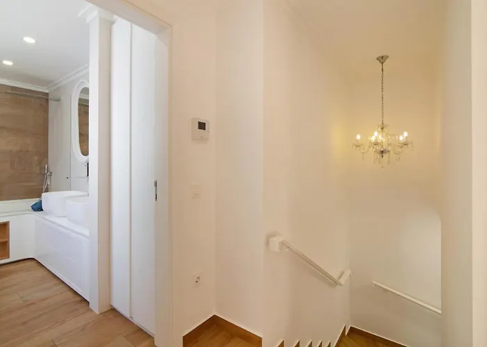 Casa Do Marques * 维拉·雷阿尔·德·桑托亚