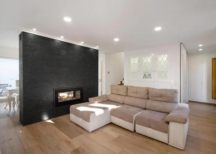 Casa Do Marques * 维拉·雷阿尔·德·桑托亚